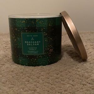 White Barn scented 3 wick candle - Mahogany Balsam